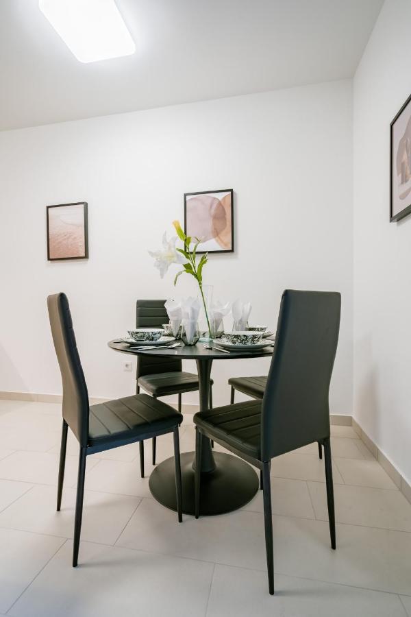 Fox Premium Apartment & Free Private Parking بودابست المظهر الخارجي الصورة