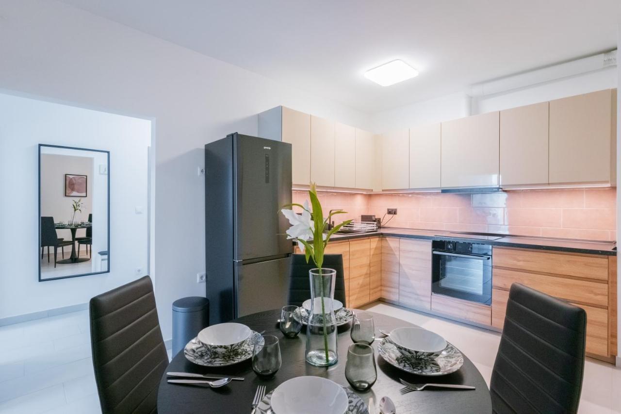 Fox Premium Apartment & Free Private Parking بودابست المظهر الخارجي الصورة