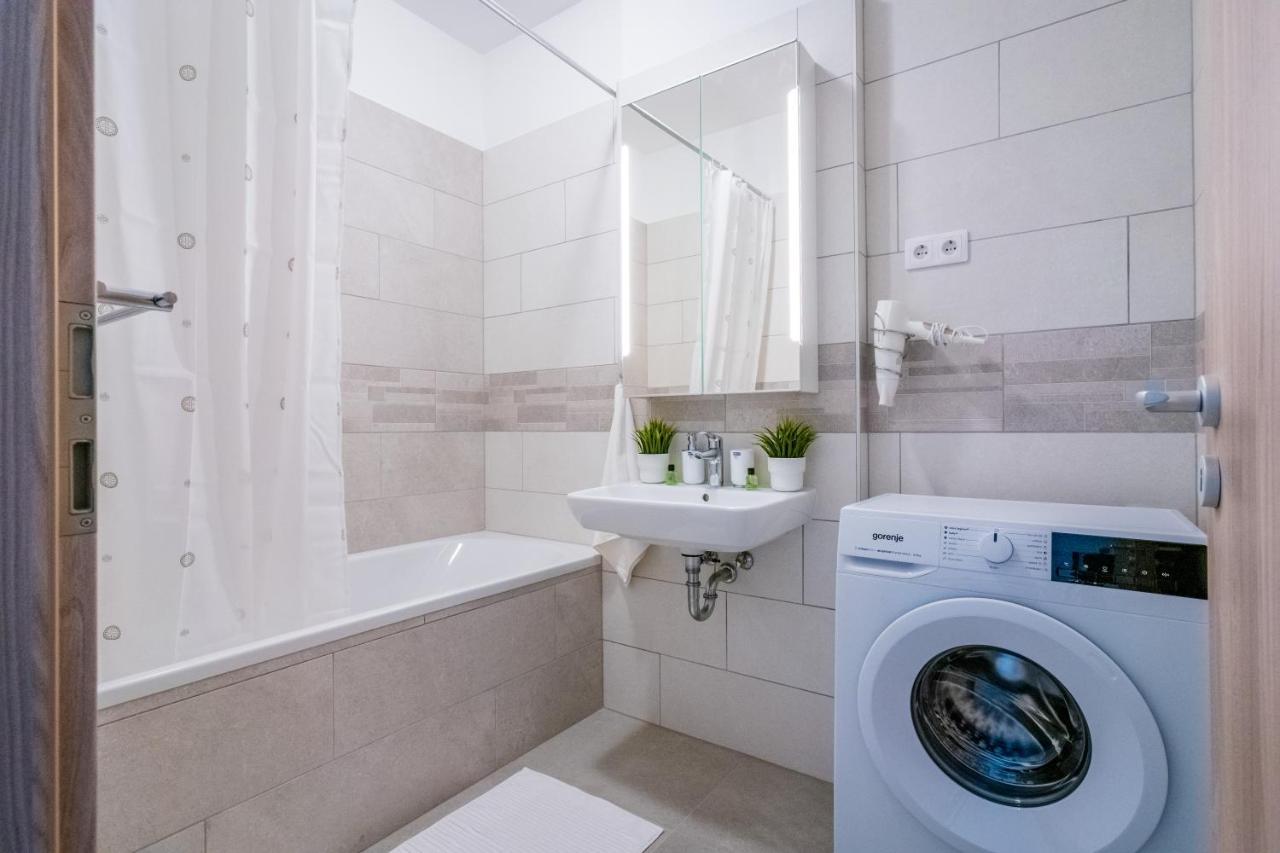 Fox Premium Apartment & Free Private Parking بودابست المظهر الخارجي الصورة